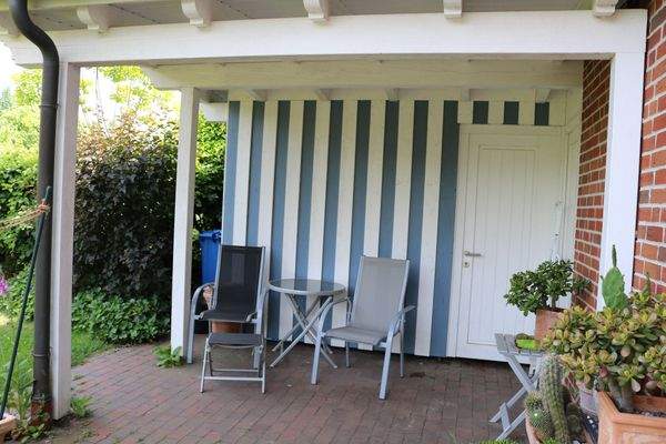 V1658 überdachte Terrasse am Carport