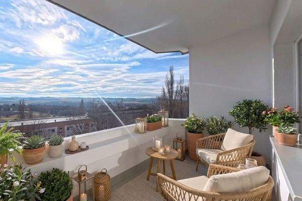 Balkon - (Einrichtung visualisiert)