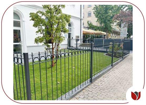 Eingangsbereich mit Müllaufbewahrung - neu angelegt