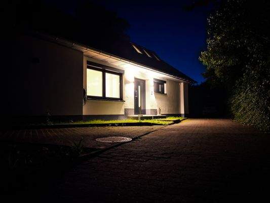 Eingangsbereich - Nachtaufnahme