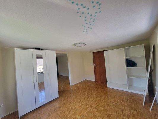 Ankleide vor Elternschlafzimmer.JPG