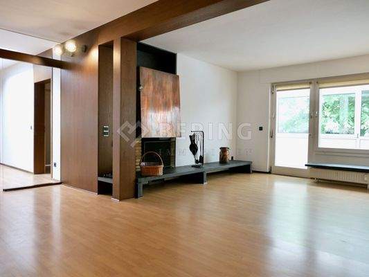 Wohnbereich zum Balkon