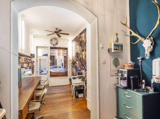 Laden Baaderstraße 1