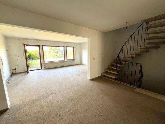 Blick ins Wohnzimmer