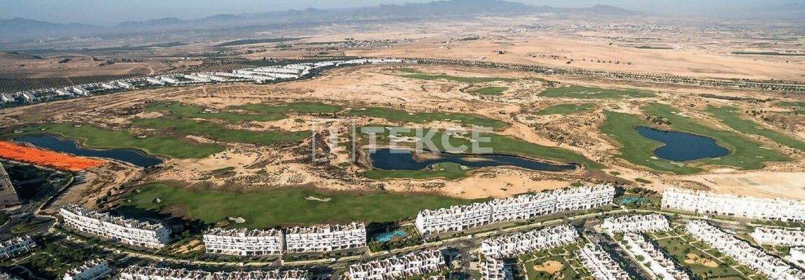 Real Estate in a Golf Resort in Condado de Alhama Murcia