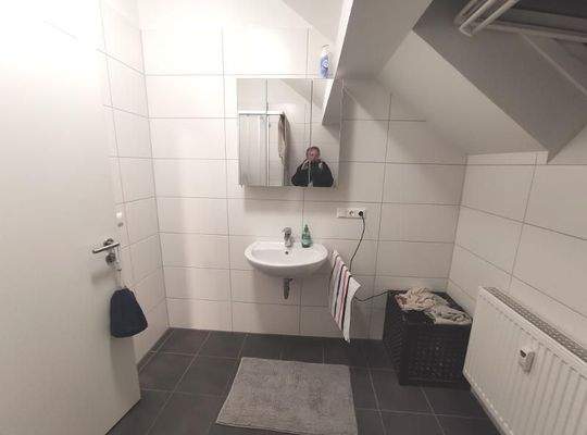 Bad mit Dusche Bild 4