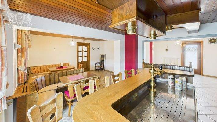 CAM01984G0-PR0471-STILL018