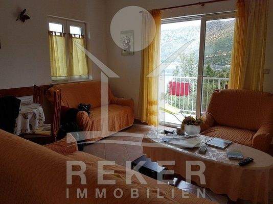 Auch das zweite Appartement verfügt über einen geühtlichen Wohnbereich.