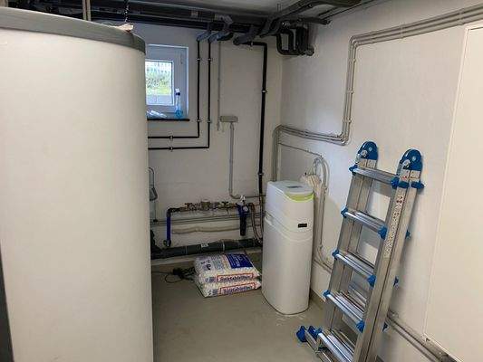 Keller Wärmepumpe.jpeg