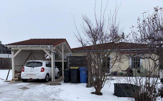 Ansicht Süden mit Carport