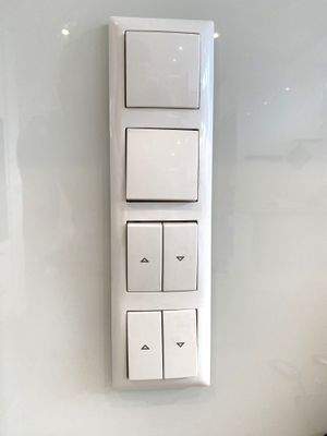 Fast ausschließlich elektr. Rollläden.