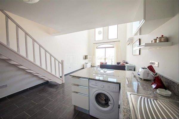 Houses in a Boutique Complex with Pool Near the Sea in Bahçeli Girne