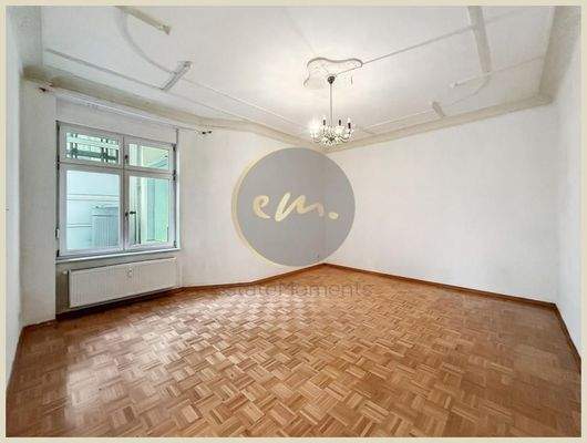 Raum 4 (Seitenflügel)