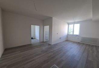 Wohnraum mit Küchenzeile