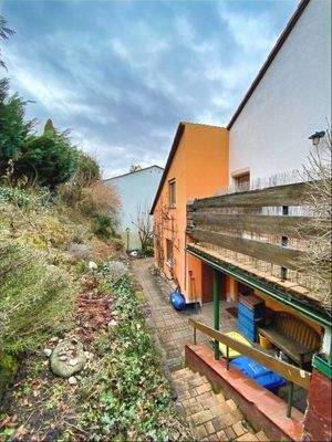 Südseite mit Balkon