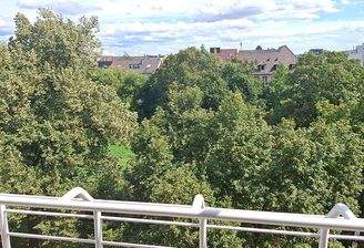 Ausblick_Südbalkon_auf_Schillerplatz