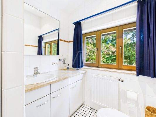 mit Blick ins Grüne