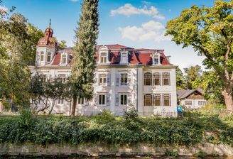 Außenansicht Alleeseite