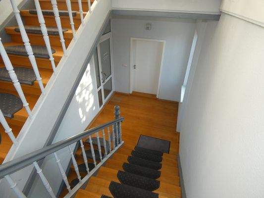 Treppenhaus Eingangsbereich OG