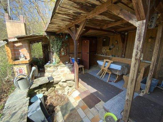 überdachte Terrasse Gartenhaus