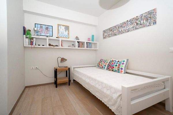 Kreta, Karteros: Einfamilienhaus in Stadtnähe zu verkaufen