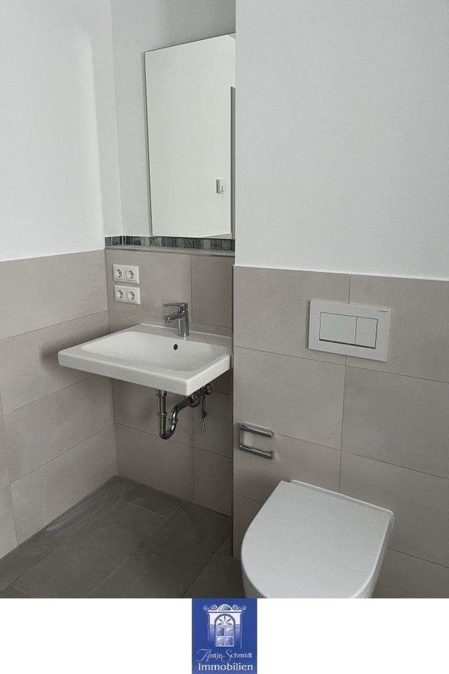 Charmante 2-Zimmerwohnung unterm Dach! Erstbezug nach hochwertiger Sanierung! - Foto 4