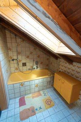 Dachgeschoss, Bad