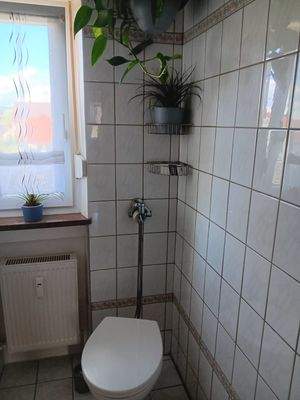 Gäste-WC Wohnung 1.jpeg