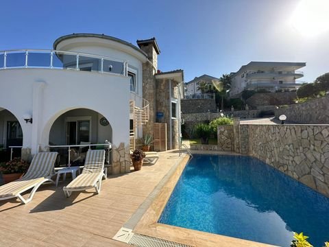 Alanya  Häuser, Alanya  Haus kaufen