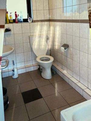 Bad Erdgeschoss.jfif