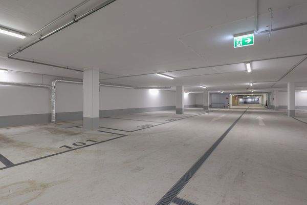 Tiefgaragenstellplatz