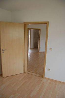 Durchgang zum 1. Zimmer