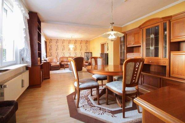 Wohnzimmer mit Essbereich EG