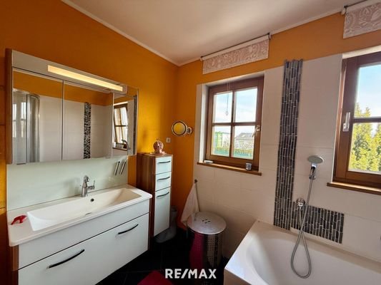 Badezimmer OG 1