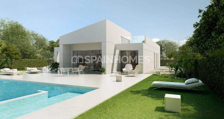 Spacious Villas with Golf Course View in Murcia