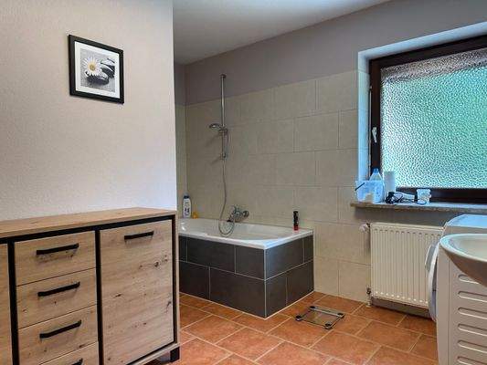 Wannenbad Erdgeschoß