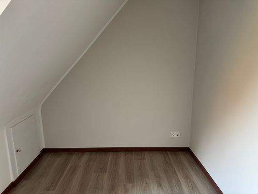 21 Halbes Zimmer.jpeg