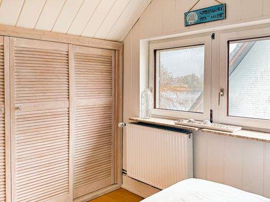 Eiderblick aus einem Schlafzimmer