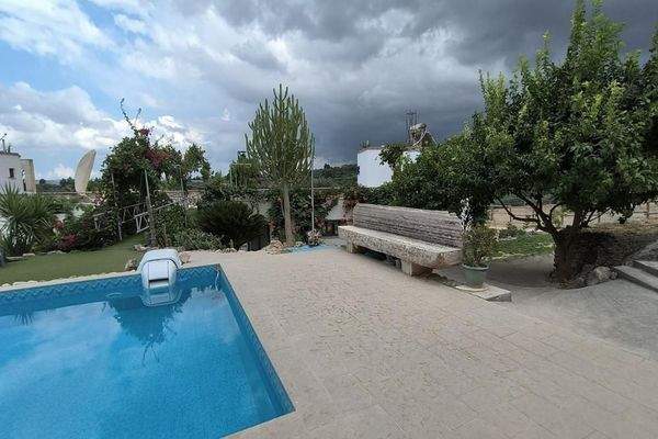 Kreta, Pemonia: Ruhiges und weitläufiges Anwesen zu verkaufen