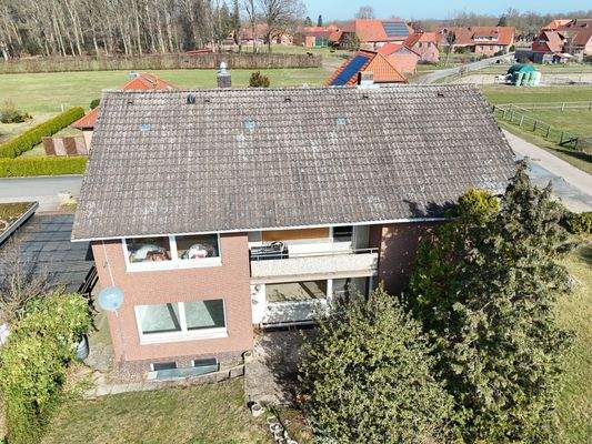 Rückseite des Hauses von West