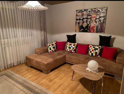 Ansicht seitlich mit Carport