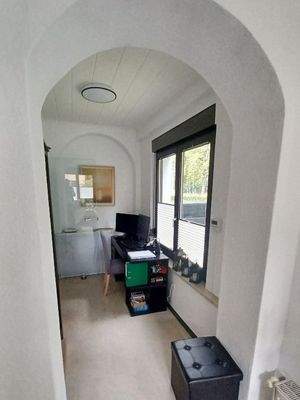 kleines Arbeitszimmer EG