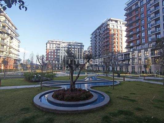 Stylish Apartments in an Extensive Project in İstanbul Sarıyer