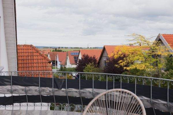 Aussicht vom Balkon nach Osten (DG)