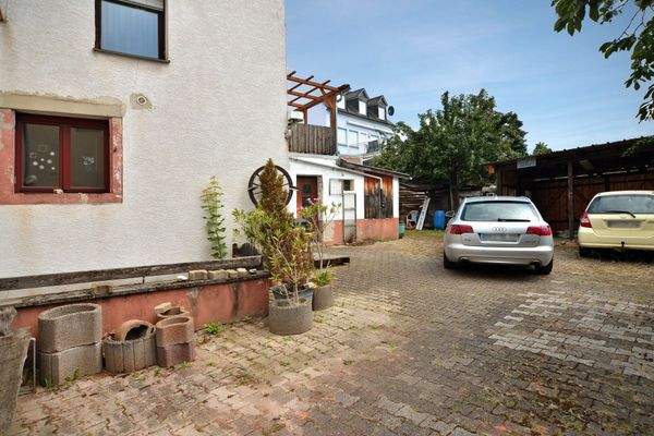 Bahnhofstraße 2 – 54492 Rachtig