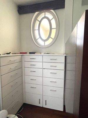 Schränke im Schlafzimmer