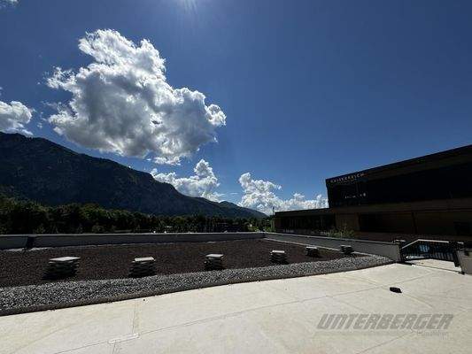 20240514_104454791_iOS