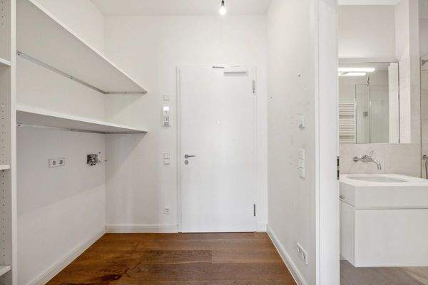 Separater Eingang zum Kinder- und Gästebereich