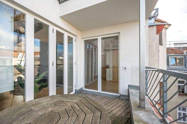 Terrasse auf der Wohnebene