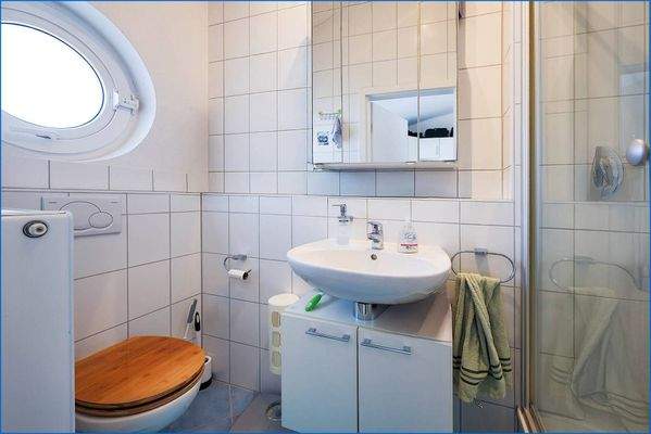 Dachgeschoss Bad kopmplett